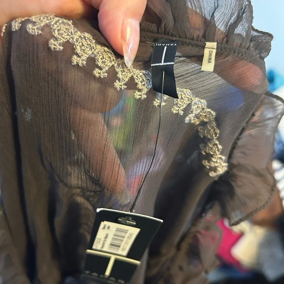 NWT T TAHARI SUNFLOWER SILK BOHO BLOUSE - Picture 5 of 5